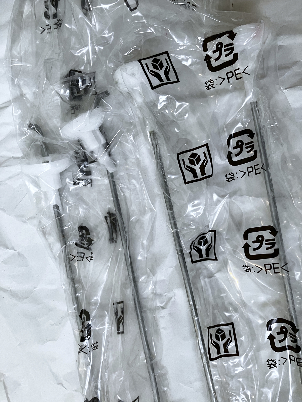 図1-3.吊り棒とスライダー