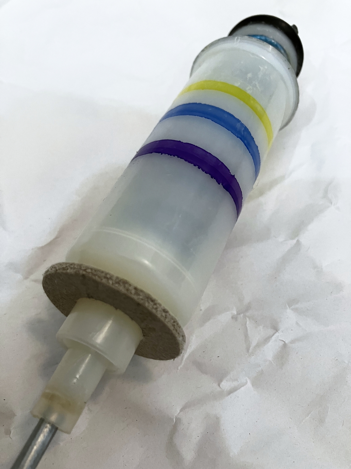 図1-7.スライダーザの差し込み