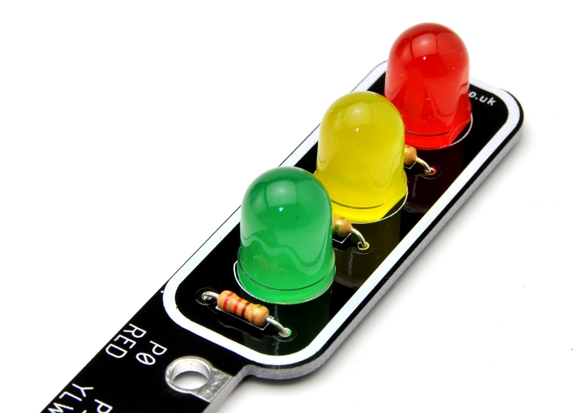 図1-2.赤・黄・緑の大型LED